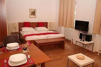 Towns Apartments Vienna 0*,
